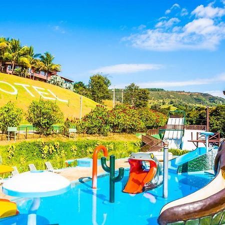 Balneario Do Lago Hotel Capitólio المظهر الخارجي الصورة